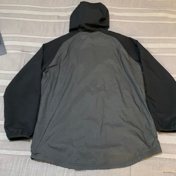 Men’s adidas windbreaker size Large - Picture 4 of 4